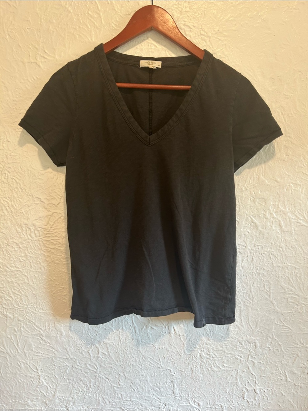 rag & bone Black V-Neck Short Sleeve Tee